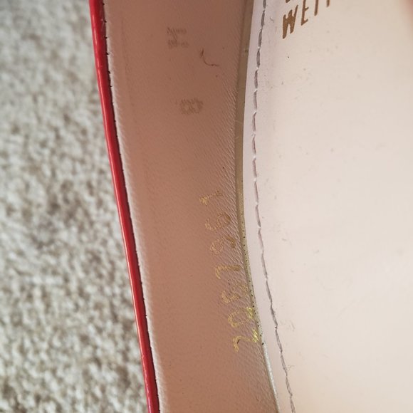 Stylish Red Amiline red patent peep toe pumps Stuart Weitzman 8 - Picture 3 of 11
